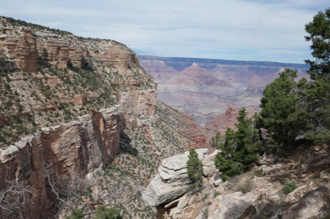 bright angel hiking views of the grand canyon