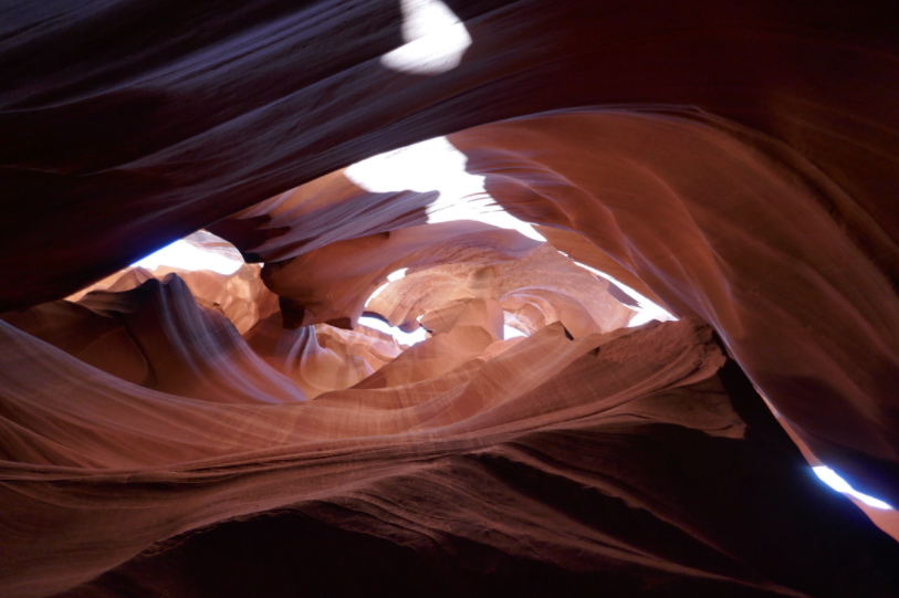 cool red rocks in upper antelope canyon
