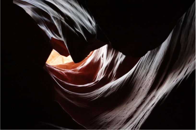 dark color contrast of rocks in upper antelope canyon
