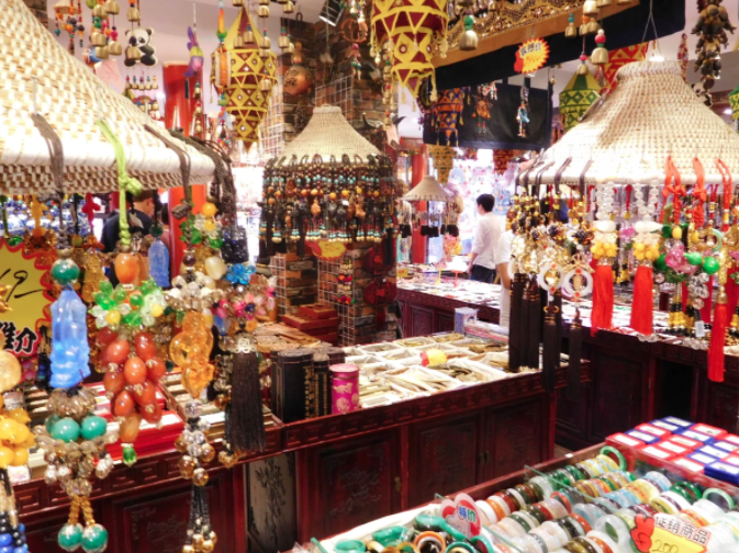 hanging jewelry and souvenirs in artisan shop