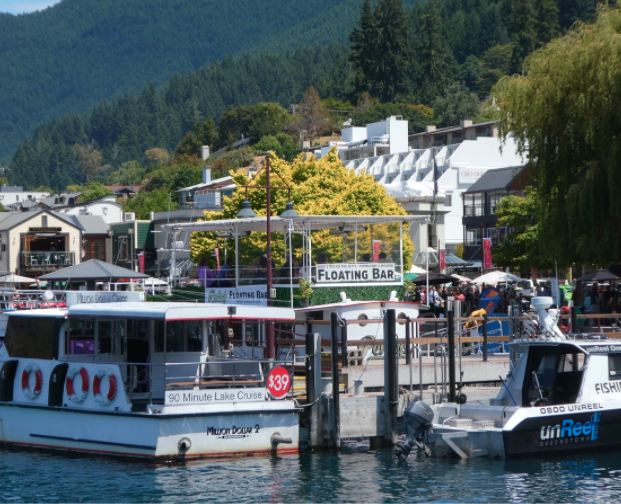 perkys floating bar boat docking station
