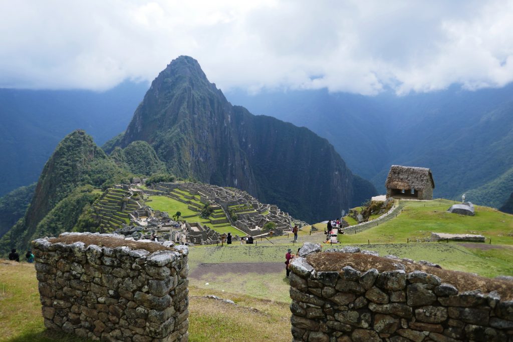 stone wall to walk through to machu picchu