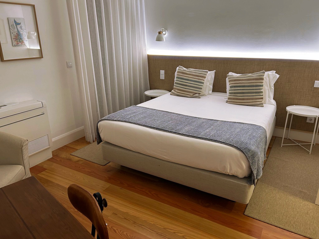 double bed private room at the good memories lodge