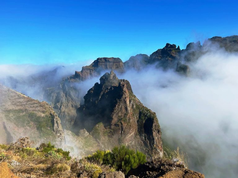 Pico do Arieiro to Pico Ruivo Hike | Know Before You Go