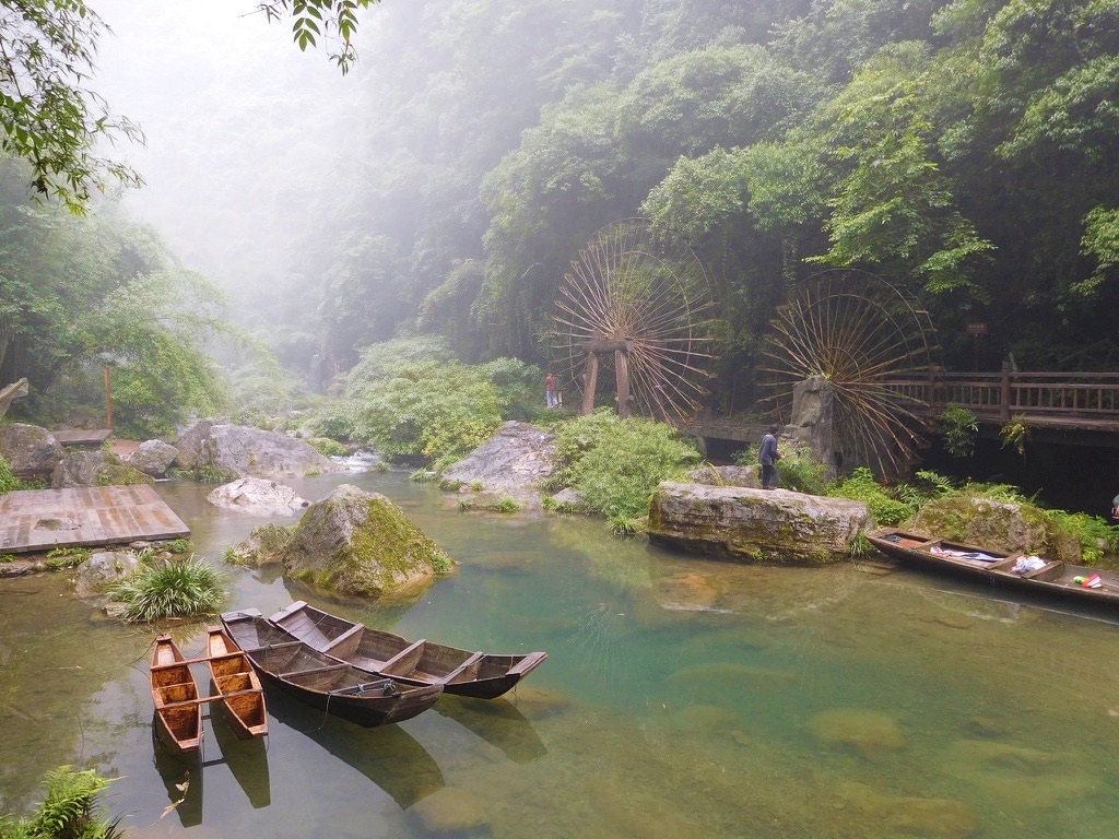 handcrafted wooden boats at the three gorges tribe